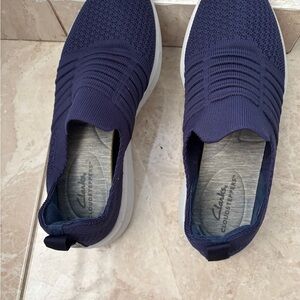 Clarks Men’s Navy Slip-On Knit Sneakers